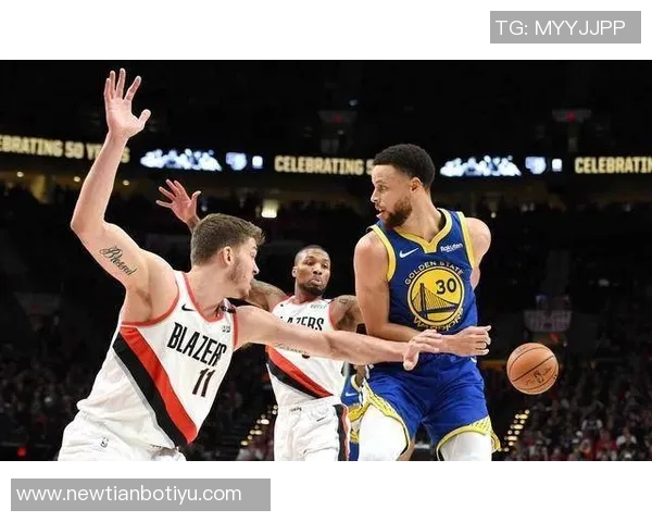 夸梅直言布朗尼不应模仿库里和利拉德的超远三分风格 夸梅直言布朗尼不应模仿库里和利拉德的超远三分风格