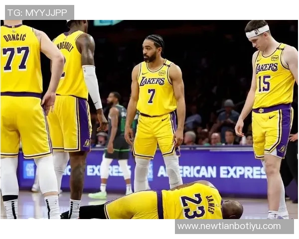 里夫斯称詹姆斯回归将提升全队表现他是无可替代的全能组织者 里夫斯称詹姆斯回归将提升全队表现他是无可替代的全能组织者