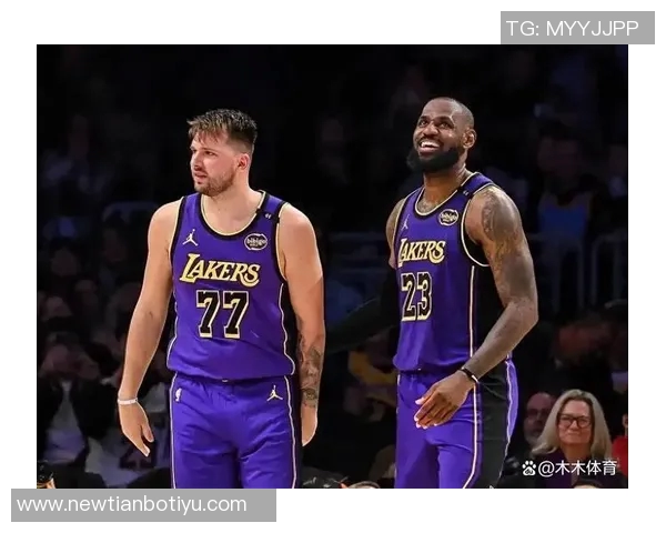 东契奇连续两场得分超过40分上一位湖人球员是詹姆斯