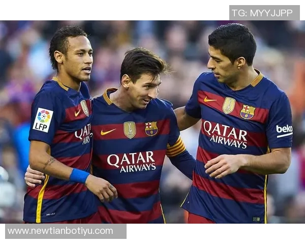 梅西杯青少年锦标赛盛大开幕梅西苏亚雷斯亲临现场助阵巴萨对决河床