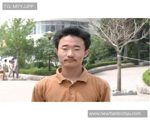 刘维伟调侃杨瀚森从婴儿肥到脸变大酒窝消失的变化历程